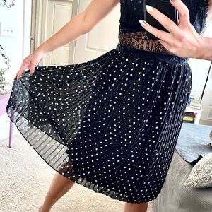 NWT polka dot skirt